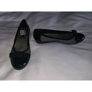 Anne Klein Sport Aracelli Black White Patterned Bow Ballet Flats Womens 8.5 M